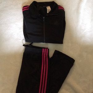 Adidas sweat suit